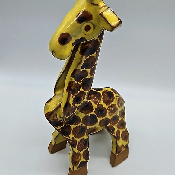 Pottery giraffe figurine - Picture 2 of 10